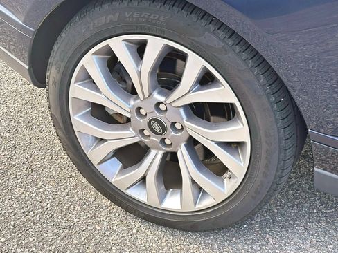 Used 2018 Land Rover Range Rover HSE AWD/4WD image 13