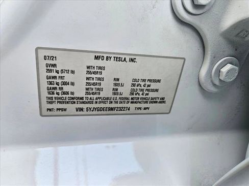 Used 2021 Tesla Model Y Long Range image 23