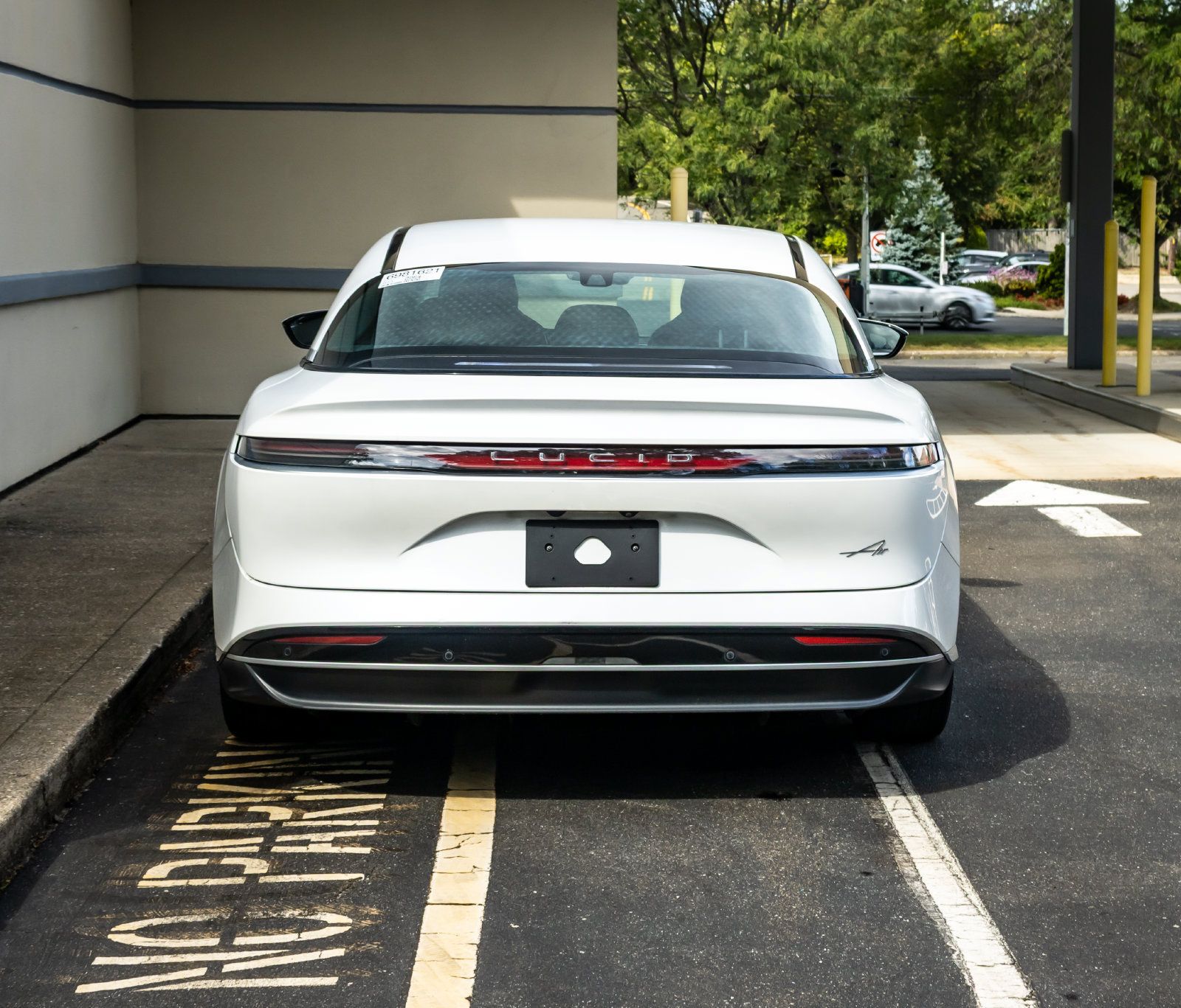 Used 2025 Lucid Air Pure RWD image 6