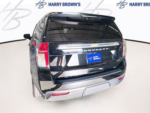 Used 2023 Chevrolet Suburban LT AWD/4WD image 9