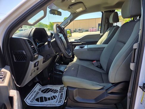 Used 2018 Ford F150 XL w/ Equipment Group 101A Mid RWD image 11