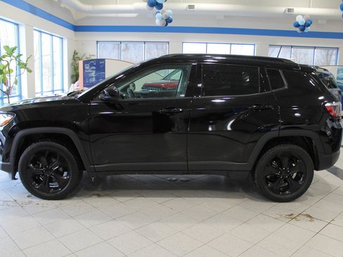 Used 2020 Jeep Compass Altitude image 8