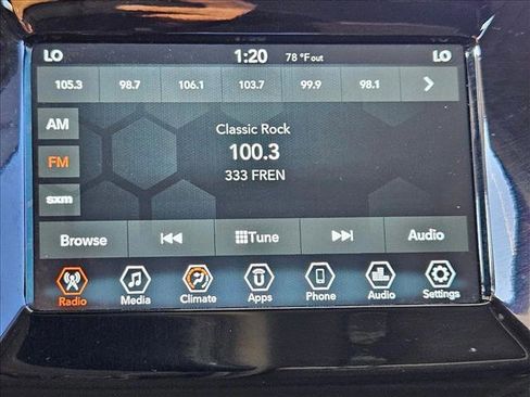 Used 2021 Jeep Compass Latitude image 11