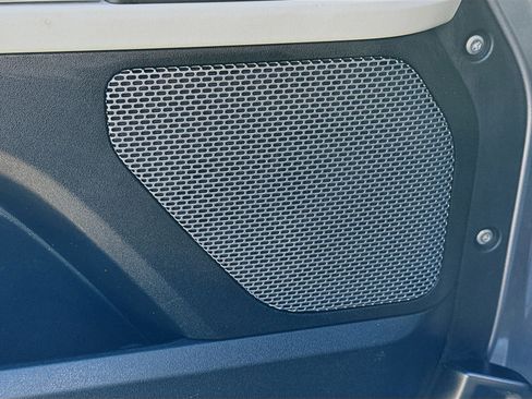 Used 2020 Land Rover Defender 110 HSE image 23