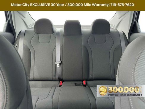 New 2025 Hyundai Elantra SE image 23