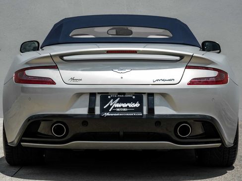 Used 2016 Aston Martin Vanquish Volante RWD image 15