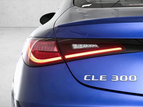 Certified 2024 Mercedes-Benz CLE 300 4MATIC Coupe image 6