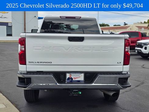 Used 2025 Chevrolet Silverado 2500 LT w/ Convenience Package AWD/4WD image 6