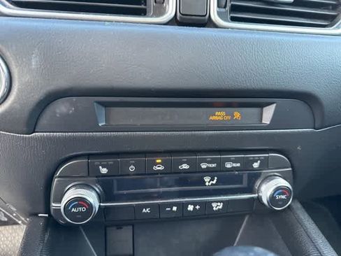 Used 2019 MAZDA CX-5 Touring image 10