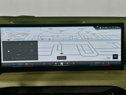 Used 2025 BMW 330i Sedan image 22