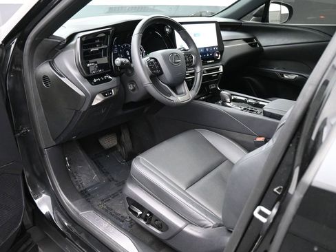 Used 2024 Lexus RX 350 Premium w/ Accessory Package (Z1) image 2