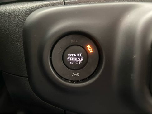 Used 2023 Jeep Wrangler Sahara w/ Cold Weather Group AWD/4WD image 38