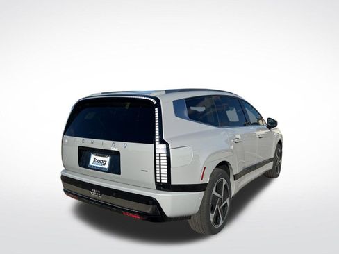 New 2026 Hyundai Ioniq 9 Calligraphy AWD/4WD image 6
