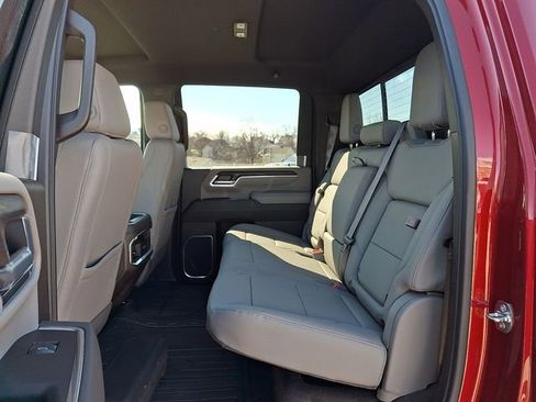 New 2026 GMC Sierra 2500 SLT w/ SLT Premium Package image 11