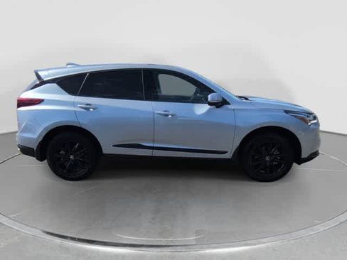 Used 2026 Acura RDX SH-AWD image 9