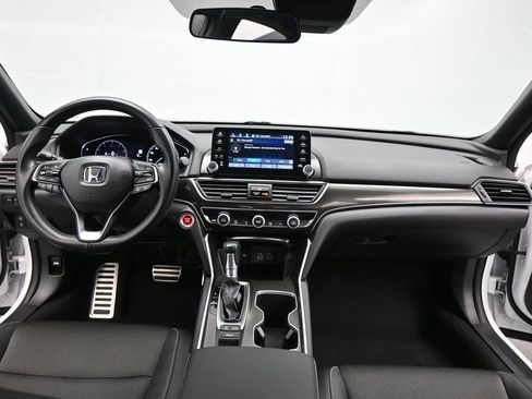 Used 2022 Honda Accord Sport image 18