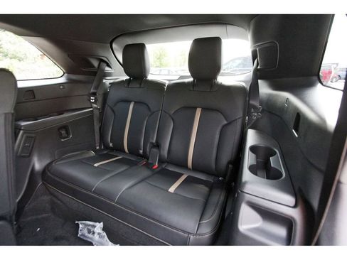 New 2026 MAZDA CX-90 Plug-In Hybrid w/ Premium Plus image 11