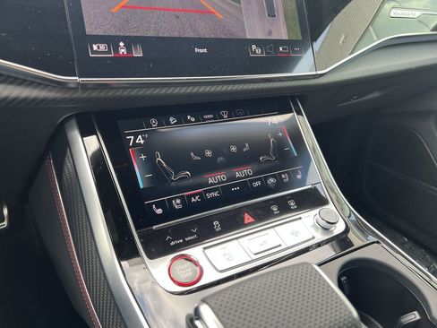 New 2025 Audi SQ8 Prestige image 6