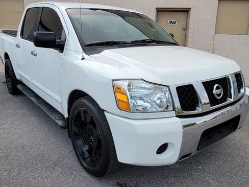 Used 2007 Nissan Titan SE RWD image 13