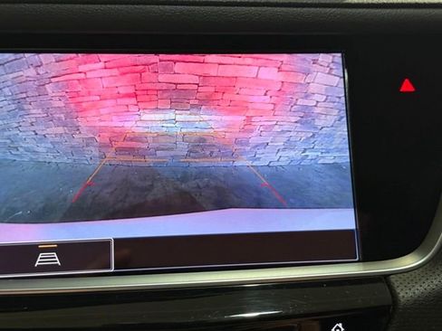Used 2022 Cadillac XT5 Sportv AWD/4WD image 9
