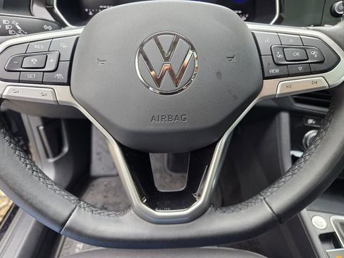 Certified 2024 Volkswagen Jetta SE FWD image 23
