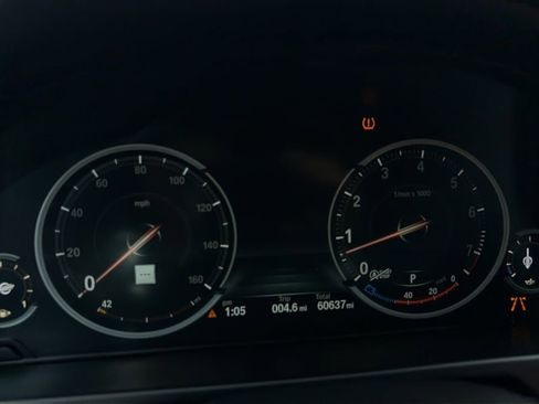 Used 2019 BMW X6 xDrive35i w/ M Sport Package AWD/4WD image 13