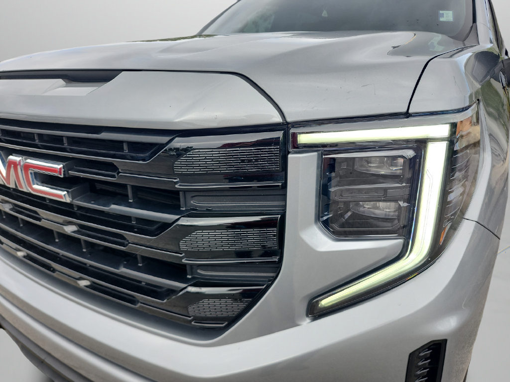 Used 2024 GMC Sierra 1500 Elevation RWD image 13