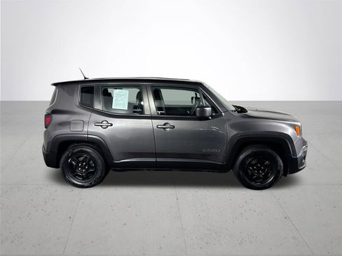 Used 2016 Jeep Renegade Sport w/ Power & Air Group image 5