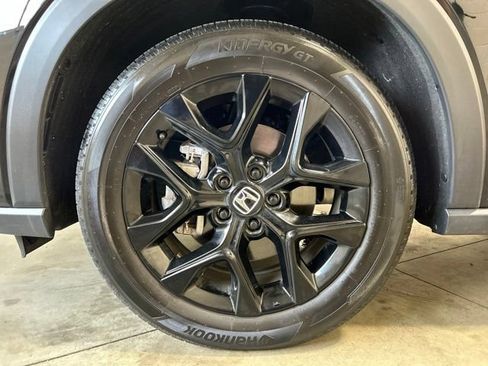 Certified 2024 Honda HR-V Sport image 11