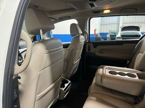 Used 2019 Honda Odyssey Elite image 17
