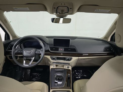 Used 2019 Audi Q5 2.0T Premium Plus w/ Premium Plus Package AWD/4WD image 29