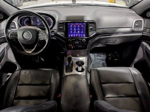 Used 2020 Jeep Grand Cherokee Limited w/ Luxury Group II AWD/4WD image 16