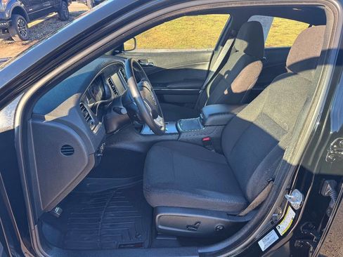 Used 2014 Dodge Charger SXT image 9