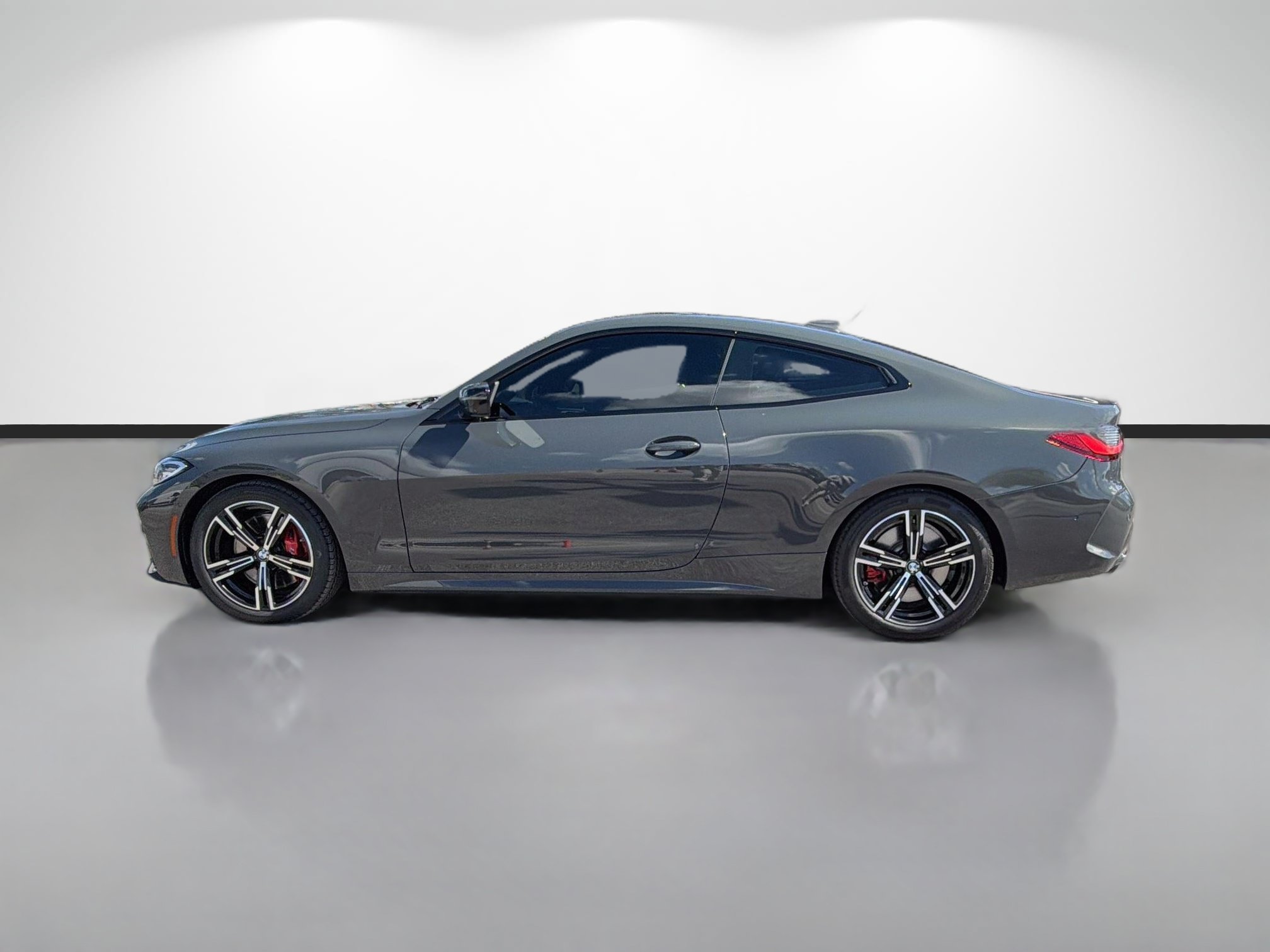 Used 2021 BMW 440i xDrive Coupe w/ Premium Package AWD/4WD image 2