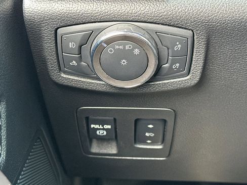 Used 2019 Ford F150 XLT w/ Equipment Group 302A Luxury image 26