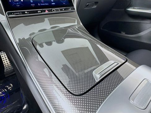 New 2026 Mercedes-Benz GLC 300 image 5