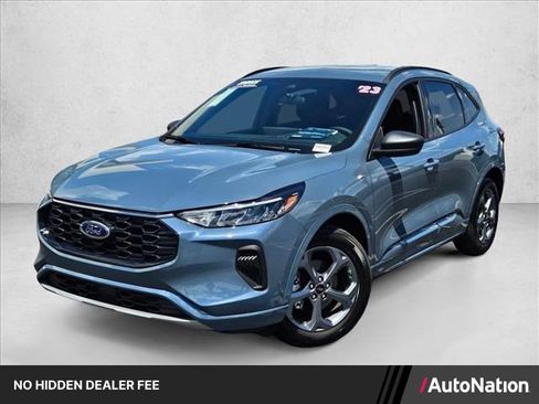 Used 2023 Ford Escape ST-Line w/ Tech Pack #1 FWD image 1
