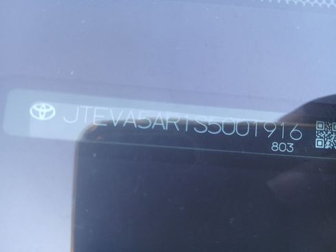 Used 2025 Toyota 4Runner SR5 image 2