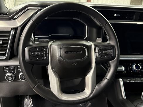 Used 2023 GMC Sierra 1500 Denali w/ Technology Package image 10