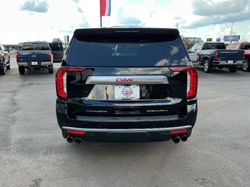 Used 2021 GMC Yukon XL Denali w/ Denali Ultimate Package AWD/4WD image 6