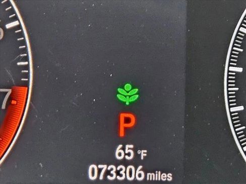 Used 2018 Honda Accord Touring image 16