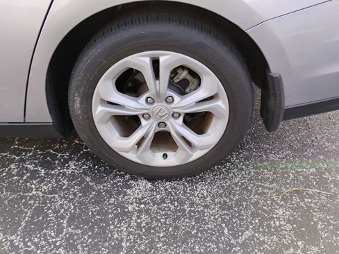Used 2024 Honda Accord LX image 11