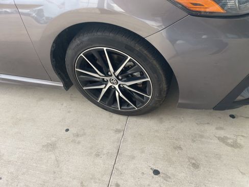 Used 2024 Toyota Camry SE w/ Cold Weather Package AWD/4WD image 5