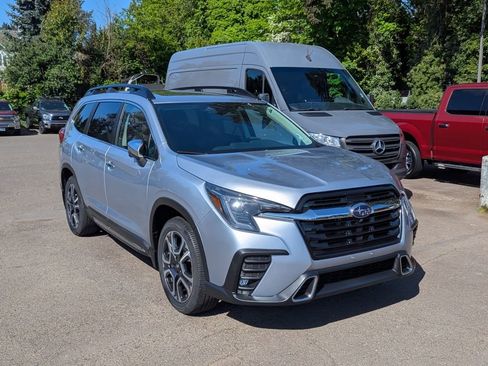 Used 2023 Subaru Ascent Touring AWD/4WD image 10