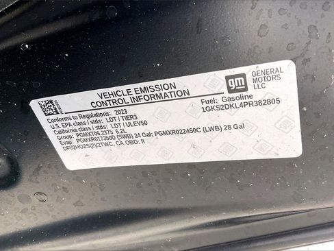 Used 2023 GMC Yukon Denali w/ Denali Reserve Package image 32