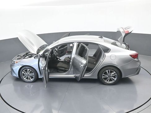 Used 2023 Kia Forte LXS image 57