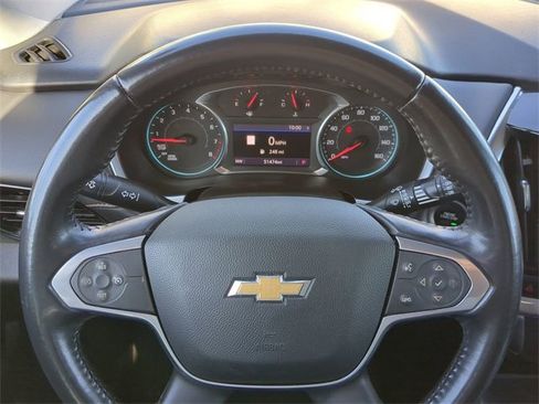 Used 2021 Chevrolet Traverse LT w/ LT Premium Package image 34