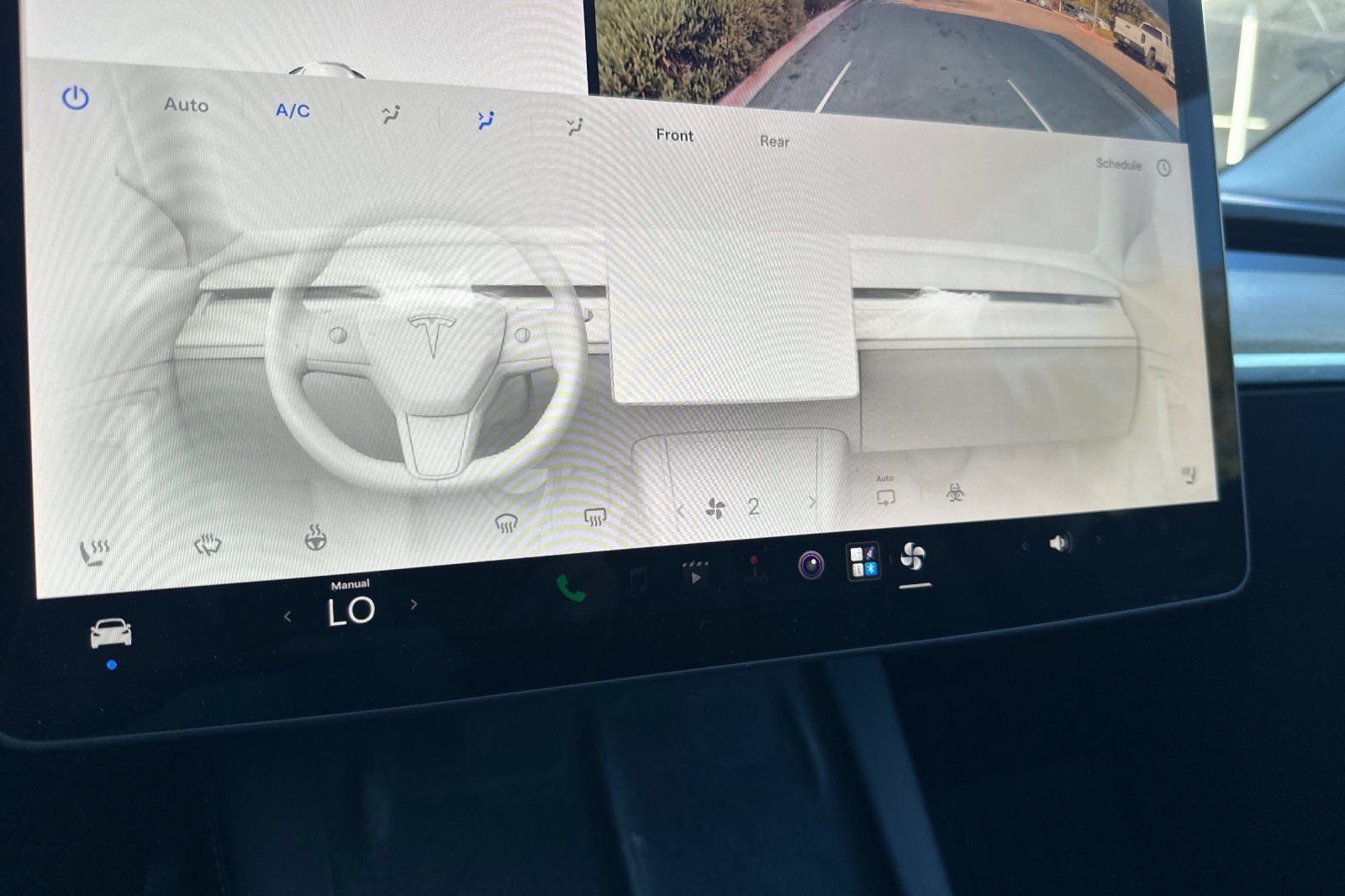 Used 2022 Tesla Model Y Long Range AWD/4WD image 28