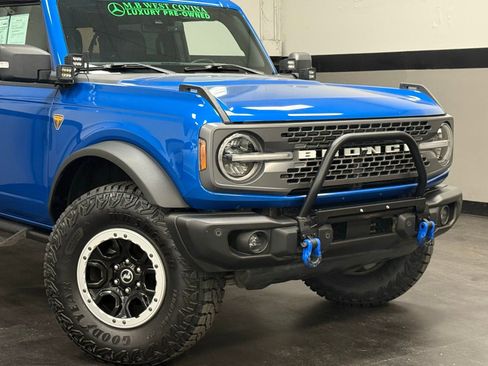 Used 2022 Ford Bronco Badlands w/ Sasquatch Package AWD/4WD image 3