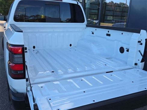 New 2026 Nissan Frontier S image 24